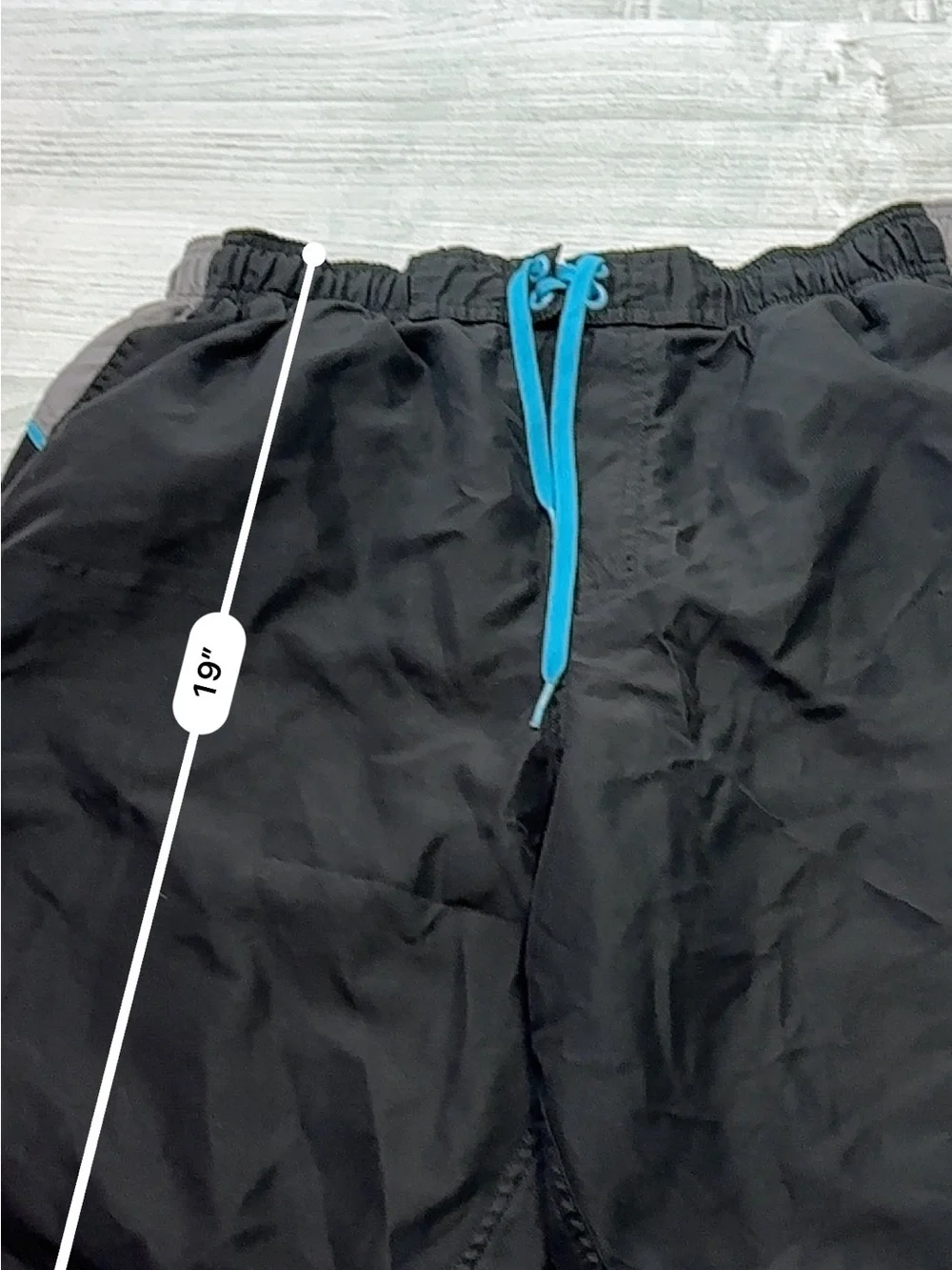 Nike Men’s y2k Black Swim Trunks with Teal Accents Size Large
